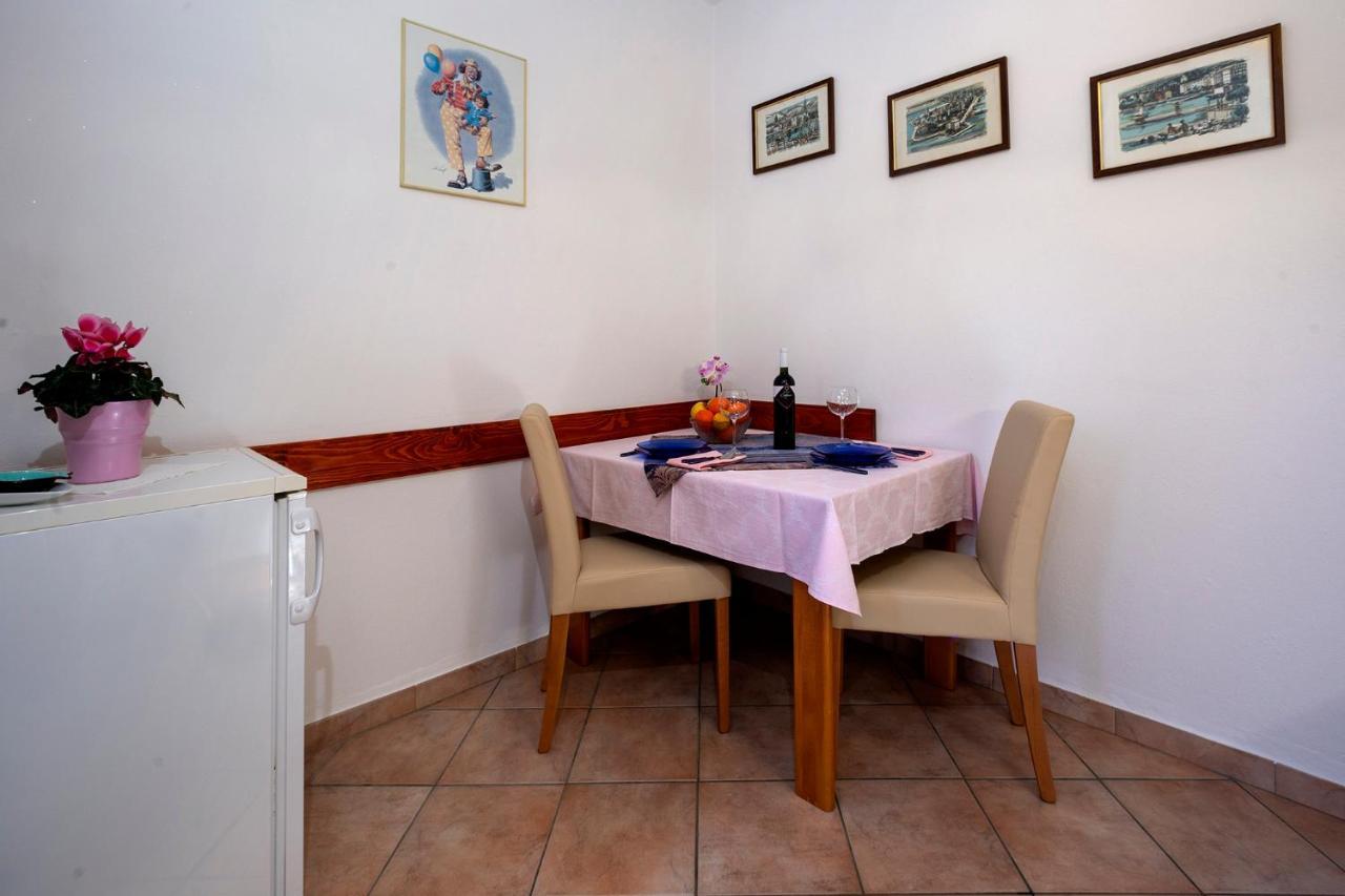 Apartman Ornela Poreč Eksteriør billede